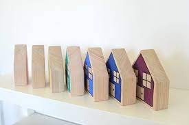 Rainbow houses (set of 7)